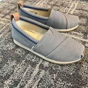 Kids TOMS